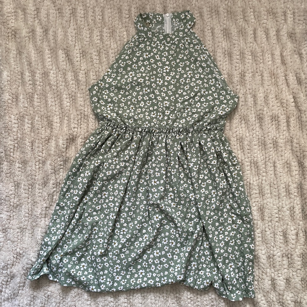 Large Floral Dress Sage Green Daisies